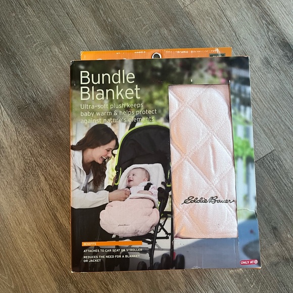 Eddie Bauer car seat or stroller bundle blanket - Picture 1 of 1